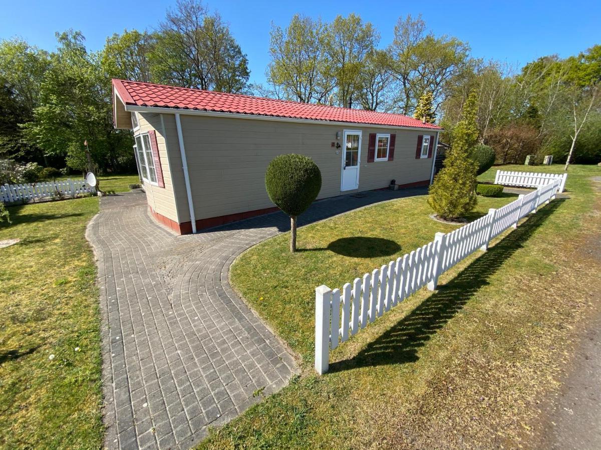 Mobilheim Campingplatz Nordloh Apen Екстер'єр фото