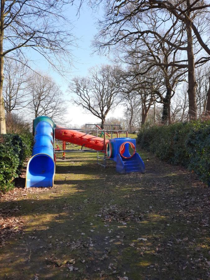 Готель Mobilheim Campingplatz Nordloh Apen Екстер'єр фото